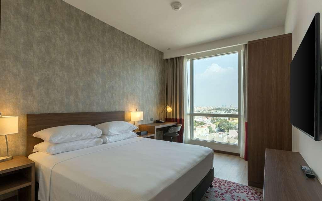 Comfort Hotel Jeddah King Road Δωμάτιο φωτογραφία