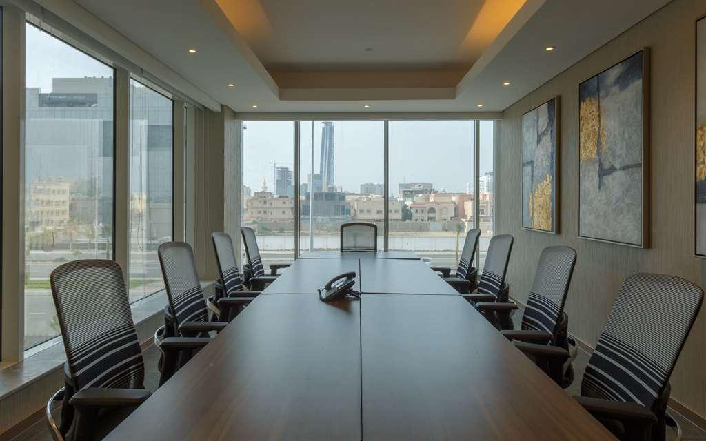 Comfort Hotel Jeddah King Road Ανέσεις φωτογραφία