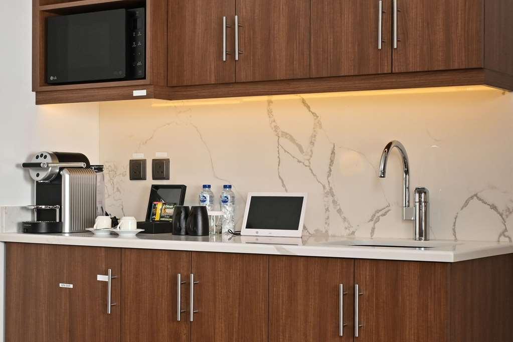 Comfort Hotel Jeddah King Road Δωμάτιο φωτογραφία