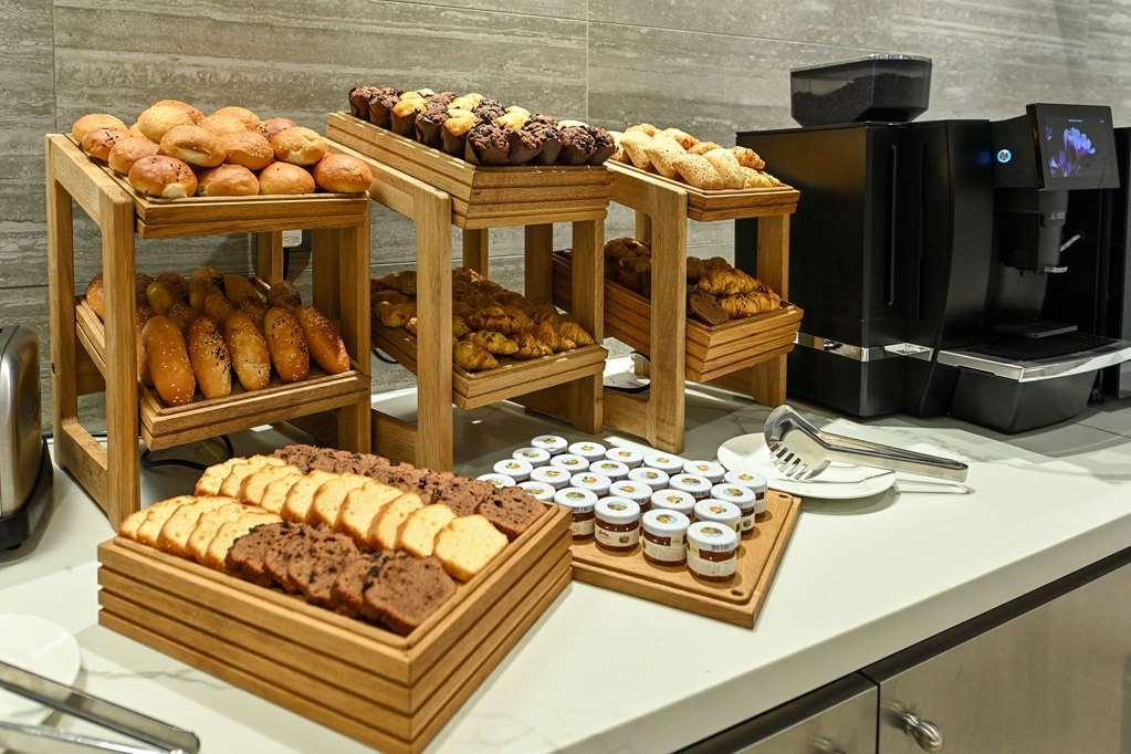 Comfort Hotel Jeddah King Road Εστιατόριο φωτογραφία