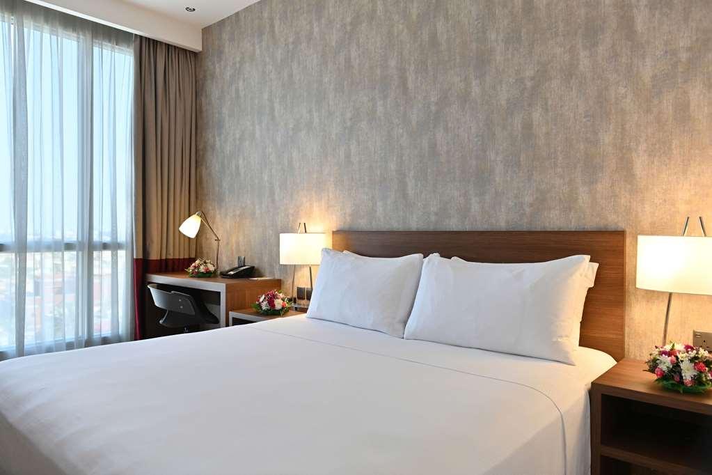 Comfort Hotel Jeddah King Road Δωμάτιο φωτογραφία