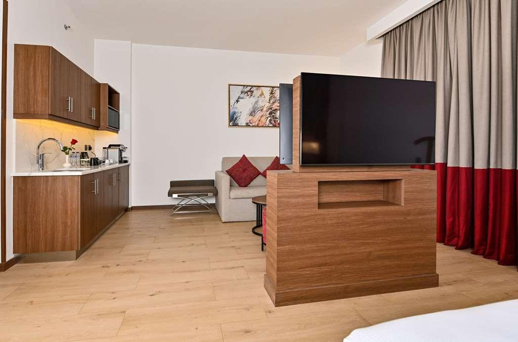 Comfort Hotel Jeddah King Road Δωμάτιο φωτογραφία