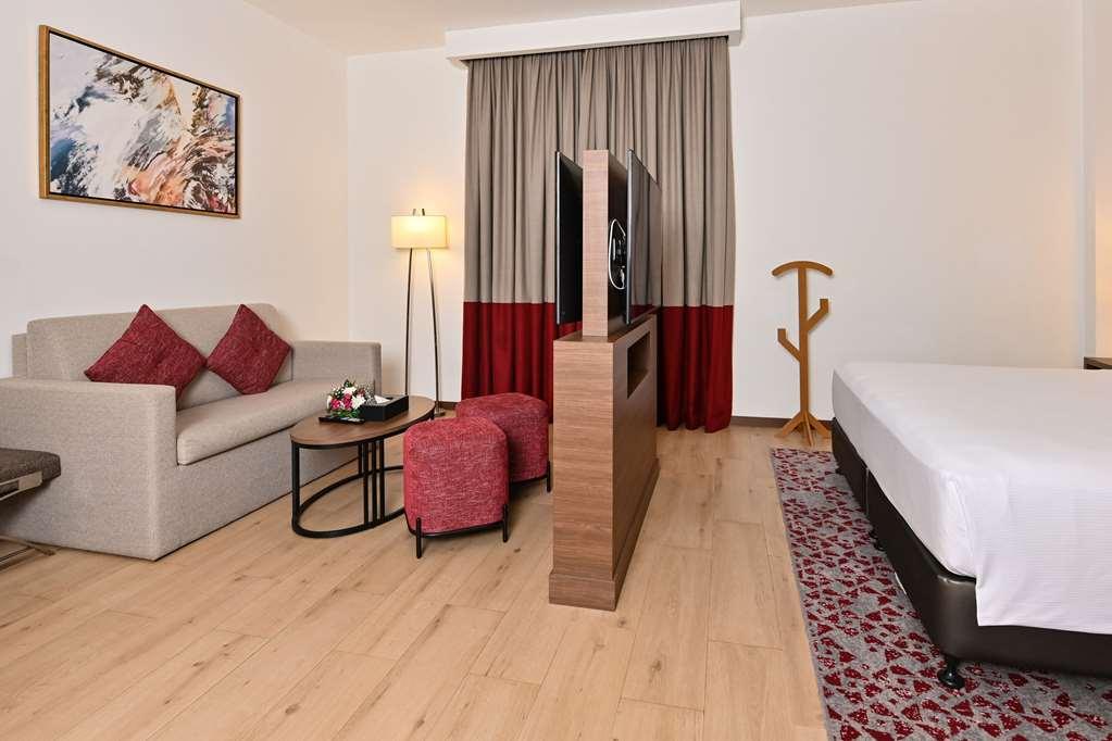 Comfort Hotel Jeddah King Road Δωμάτιο φωτογραφία