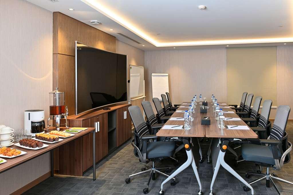 Comfort Hotel Jeddah King Road Ανέσεις φωτογραφία