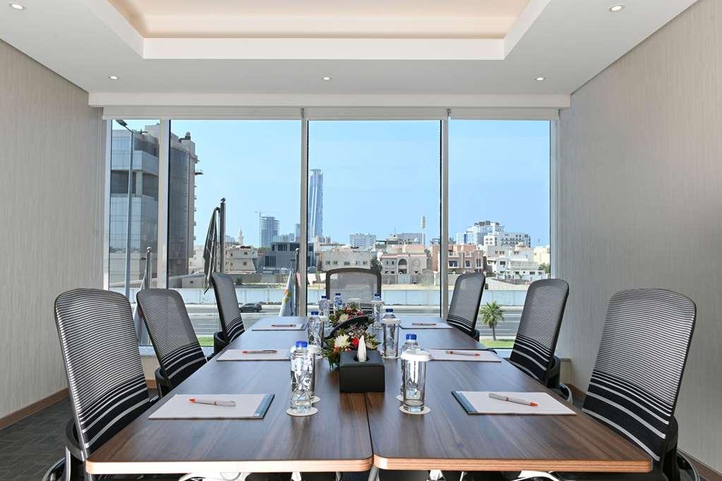 Comfort Hotel Jeddah King Road Ανέσεις φωτογραφία